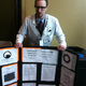 Illustration for article titled If Youre Going To Dress Up Like A Black Mesa Employee, This Is How You Do It